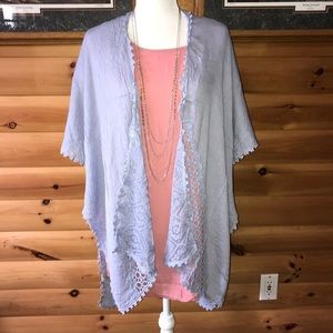 **NEW** never worn light blue kimono